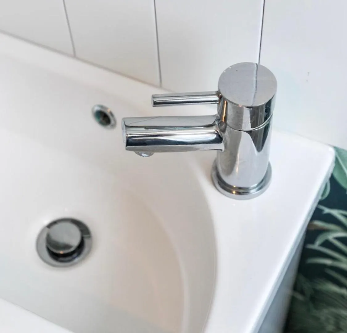 Sleek 2 Bedroom Apartment Belfast
